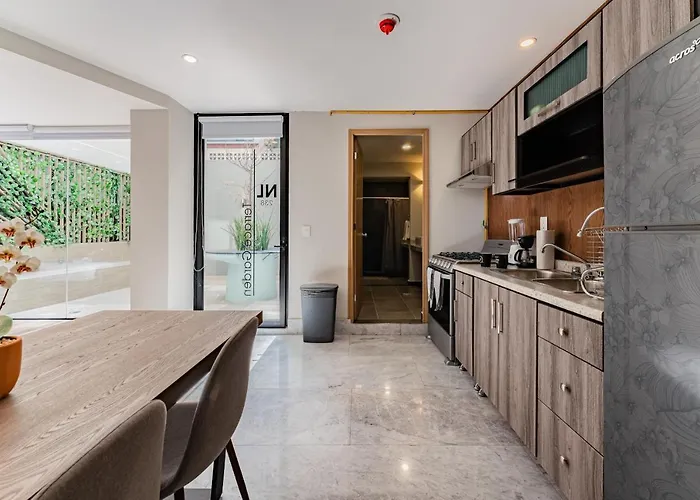 Condesa Lofts & By Vh Hotel *